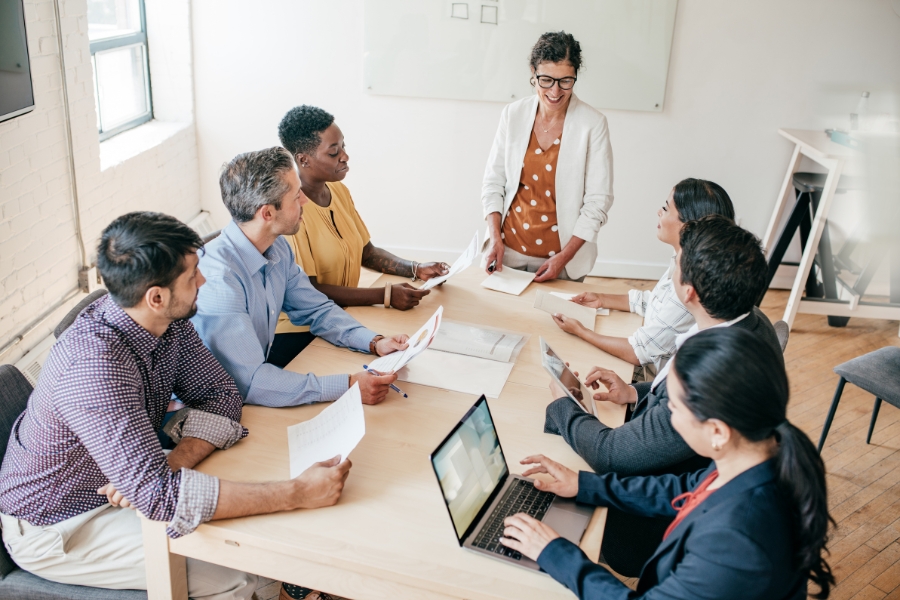 How to Improve Leadership Development With a Business Trainer in Lower Silesia